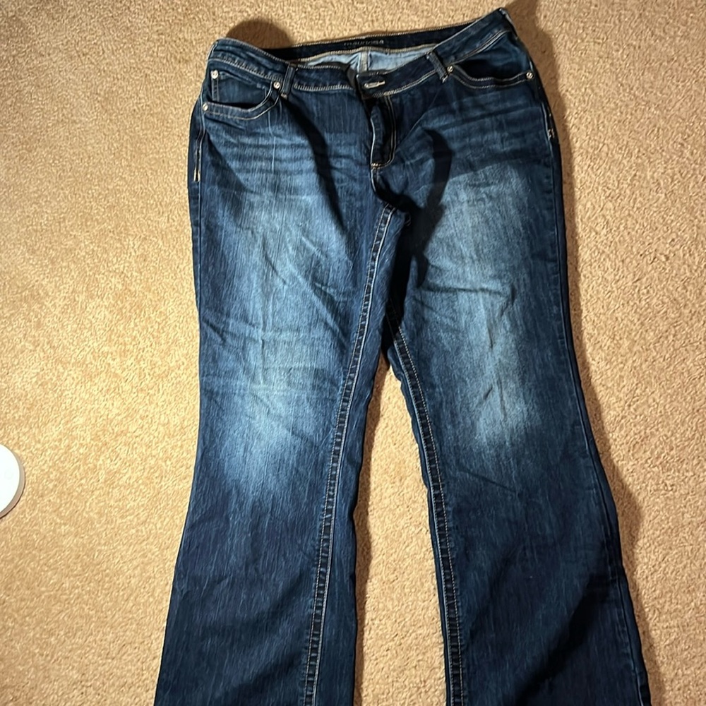 Very good condition Women Maurice’s Jeans